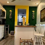 Zen/Peaceful Retreat/Pittsburgh/Canton Avenue
