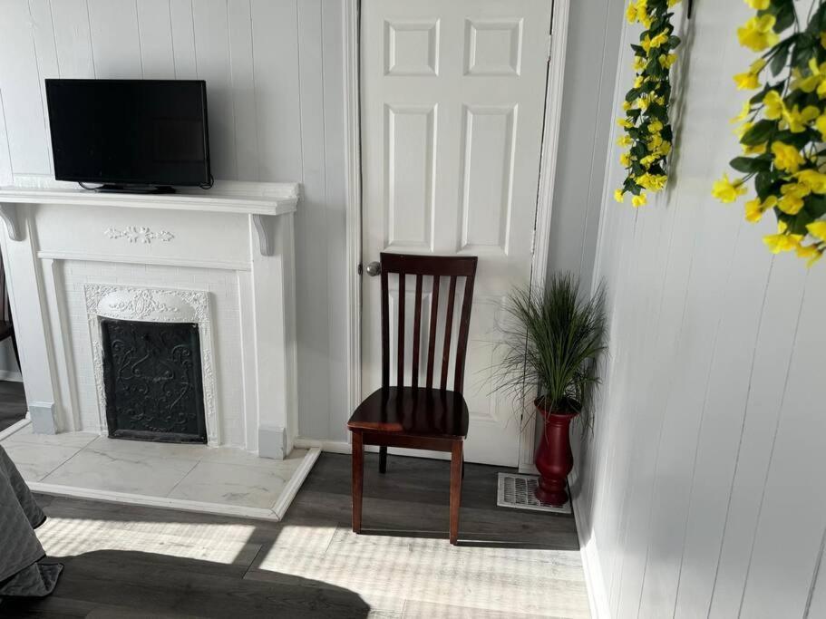 Zen/peaceful Retreat/pittsburgh/canton Avenue Apartment